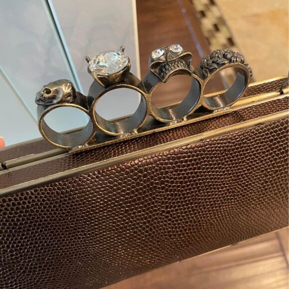 Knuckle Clutch Purse - Picture 5 of 5